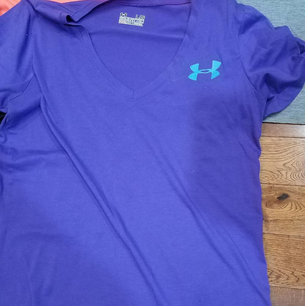 Workout shirts - Picture 3 of 6